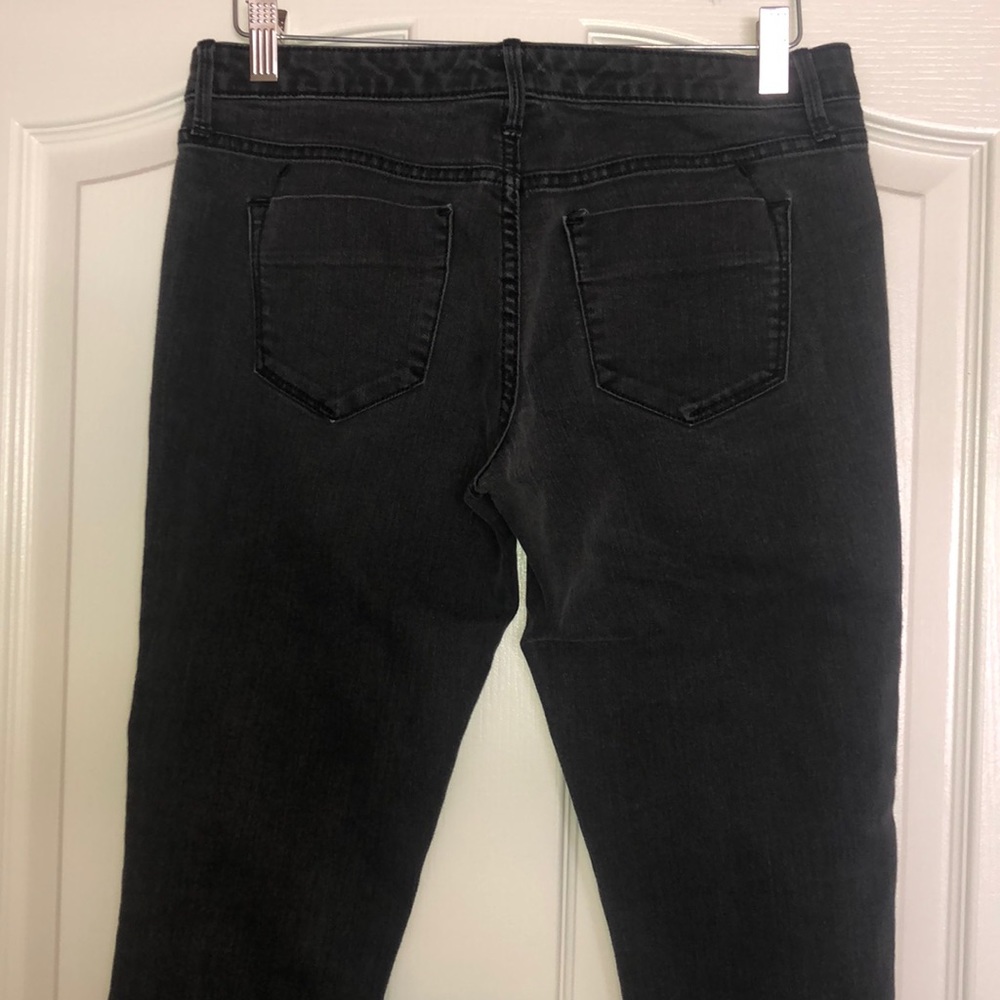 Mossimo Jeans - Picture 2 of 3